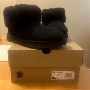 Ugg Classic Mini Fluff